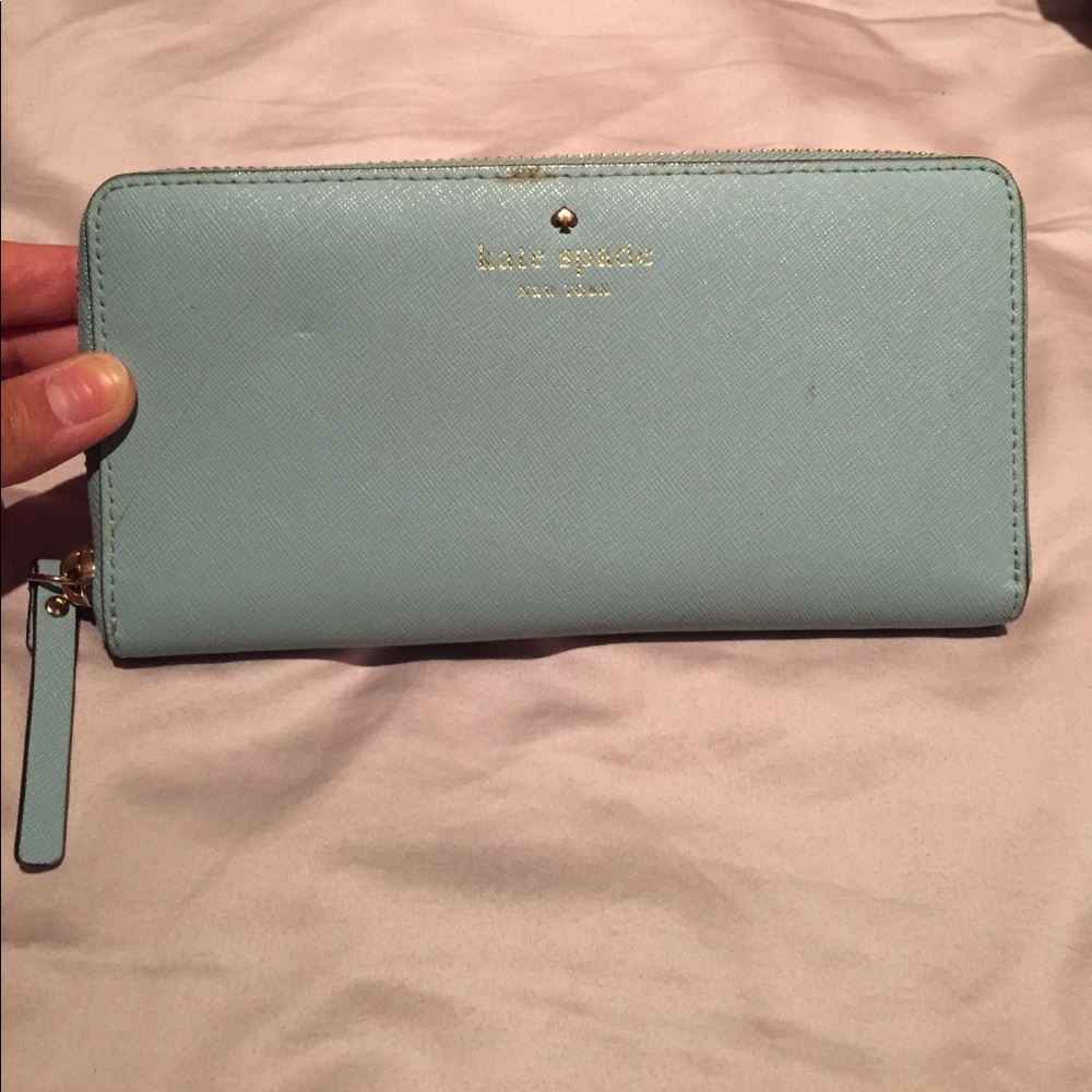 Kate Spade Zip Around Wallet